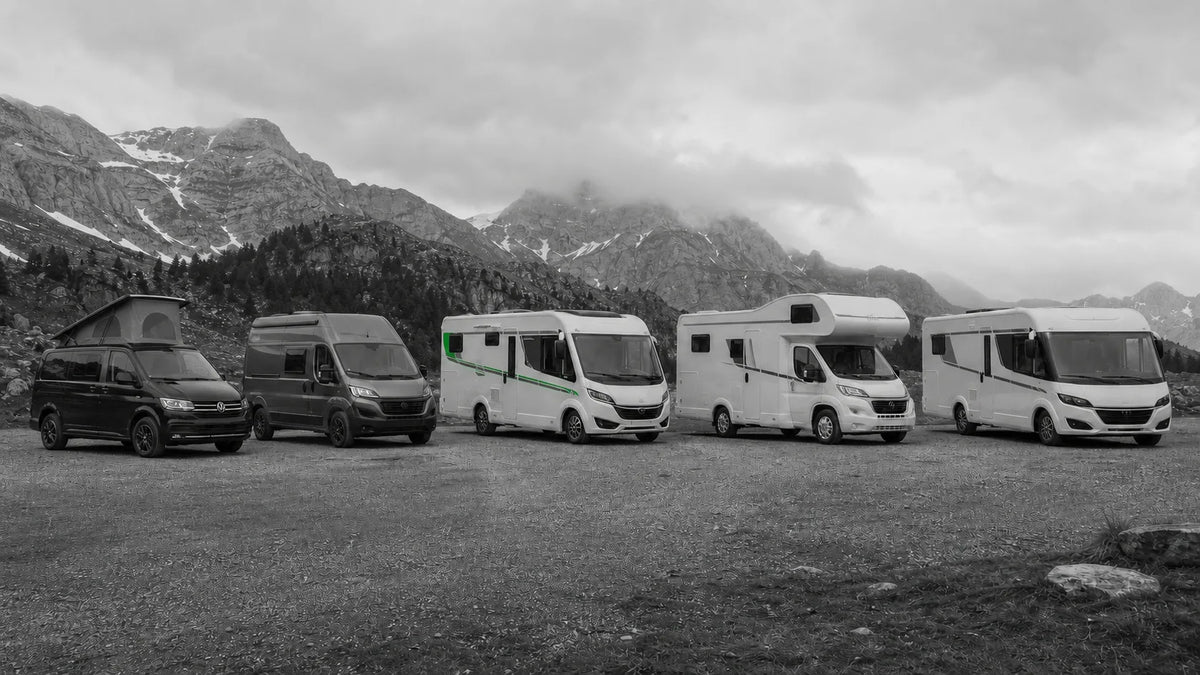 Porównanie typów kamperów: camperbus, kampervan, półintegra, alkowa i integra